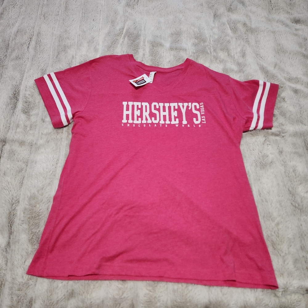 NWT XXL Womans Hersheys Las Vegas Pink T-Shirt - Picture 2 of 5